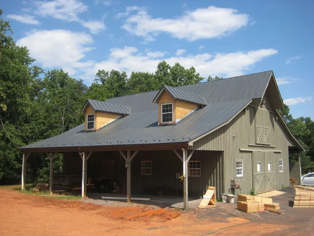 Expert Metal Roof Repair workmanship in Galatia